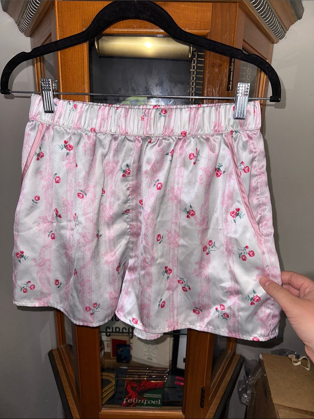 Altar'd State Pink and White Floral Satin Skort